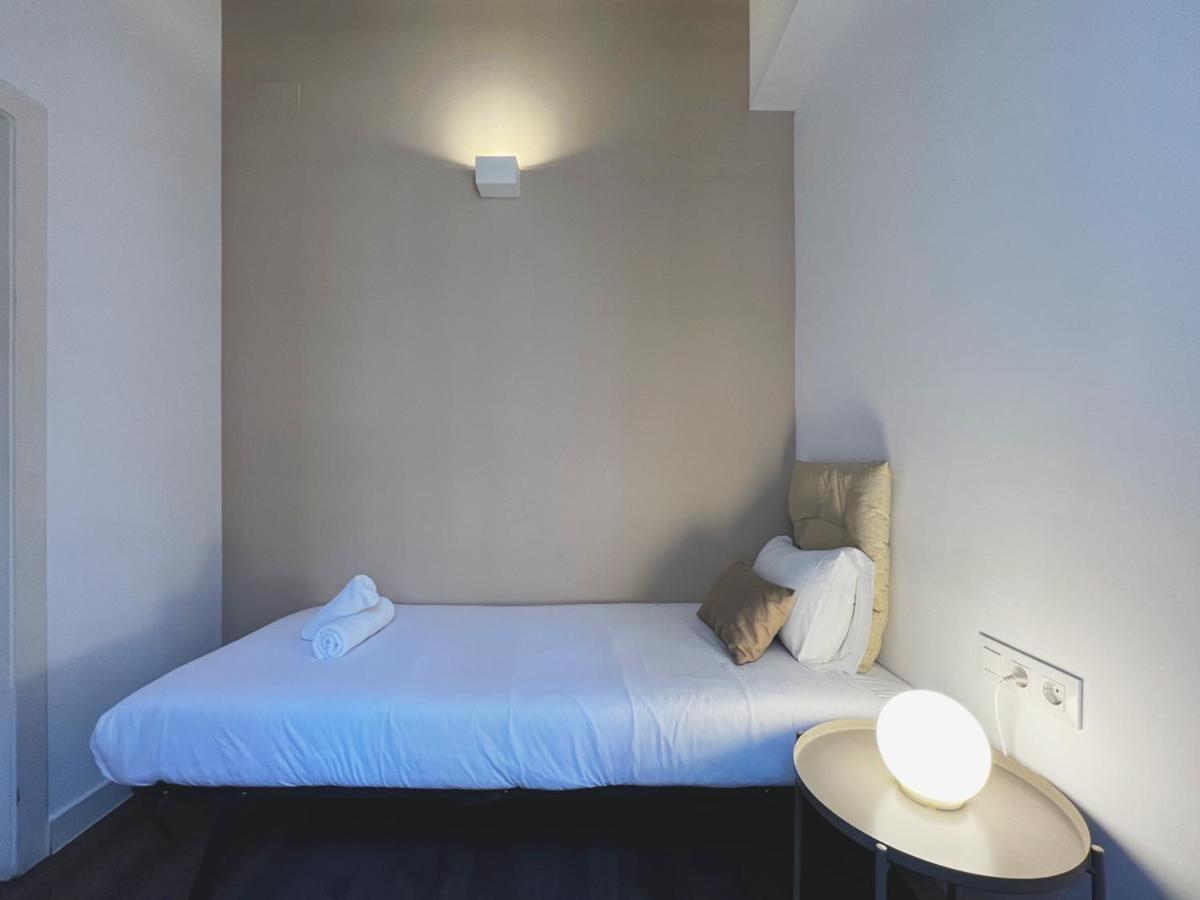 Stay U-Nique Apartments Vila De Gracia Барселона Экстерьер фото