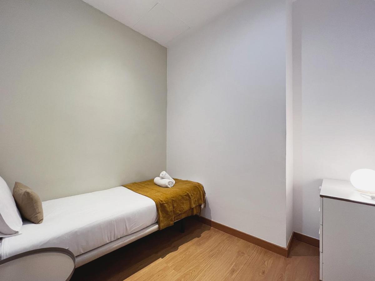 Stay U-Nique Apartments Vila De Gracia Барселона Экстерьер фото